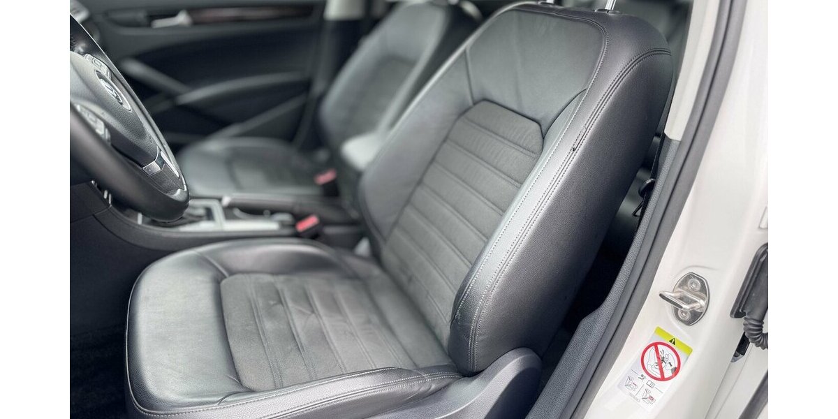VW Passat 2,0 TDI Highline / Leder / SHD / Keyless 228.000 km 8.900 &euro; Mönchengladbach 41066