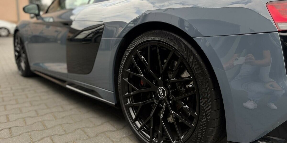 Audi R8 / 5.2 FSI quattro / 570PS / V10 FSI 110.000 km 99.900 &euro; Mönchengladbach 41066