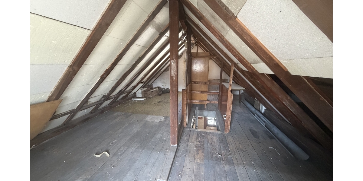 Mit 3D-Rundgang: Ihr neues Zuhause in Reusrath - Einfamilienhaus mit Potenzial und großem Grundstück - Einfamilienhaus Langenfeld | Angebot:27120028