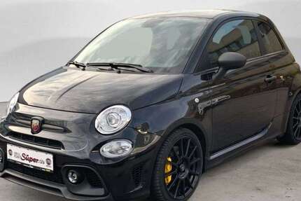 Abarth 695 56.012 km 21.990 &euro; Düsseldorf 40589