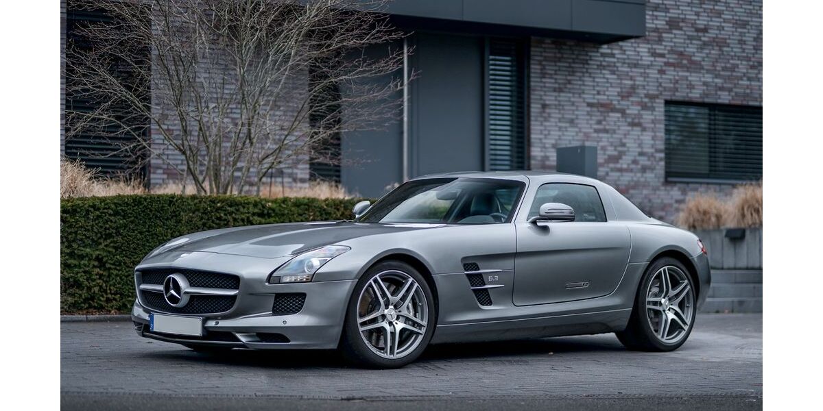 Mercedes-Benz SLS AMG 29.363 km 239.900 &euro; Neuss 41464
