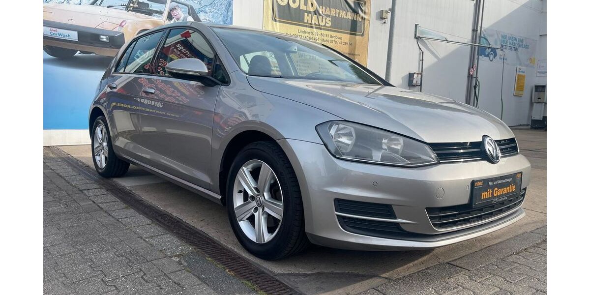 VW Golf 143.876 km 7.999 &euro; Bedburg 50181