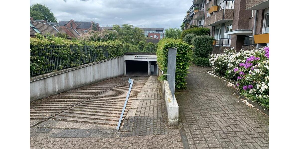 Garagen / Stellplätze Düsseldorf Stadtbezirk 9 - 100&euro; | Angebot:26702814