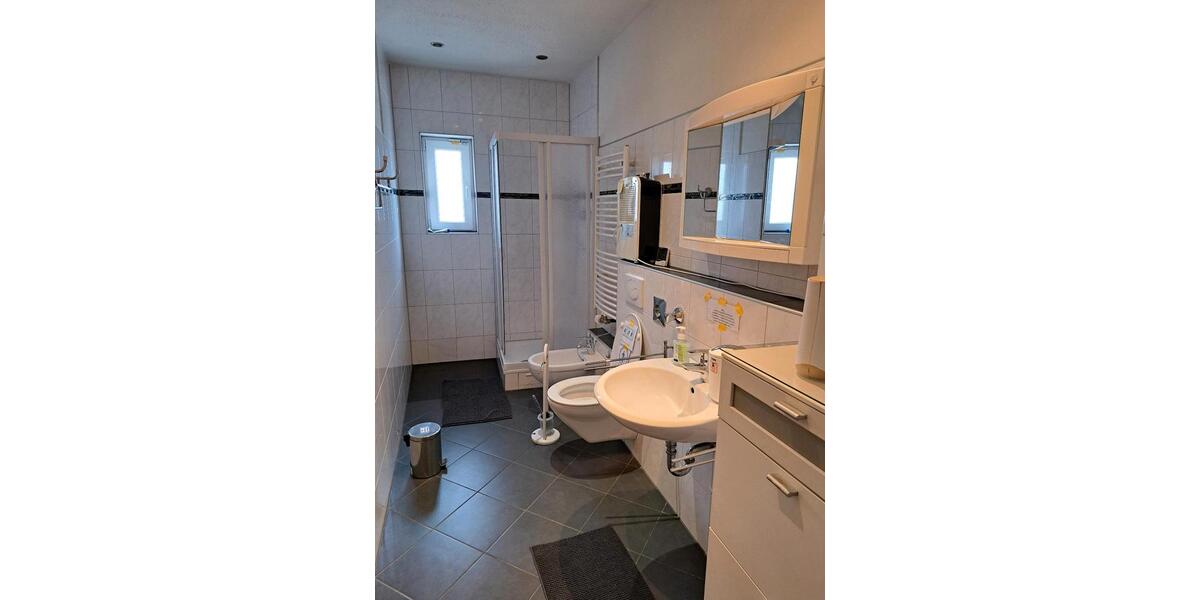 Etagenwohnung Leverkusen - 1 Zimmer, 20 m&sup2;, 550&euro; | Angebot:26262989