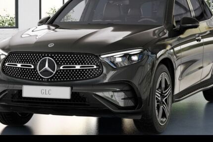 Mercedes-Benz GLC 200 14.561 km 58.490 &euro; Düsseldorf 40470