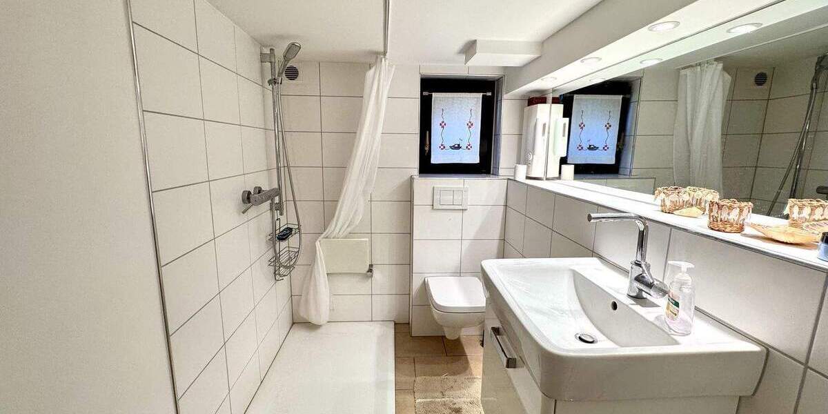 Mehrfamilienhaus, Wohnhaus Leverkusen Steinbüchel - 5 Zimmer, 159 m&sup2;, 535.000&euro; | Angebot:25844868