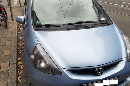 Honda Jazz 125.000 km 2.200 &euro; Düsseldorf 40231