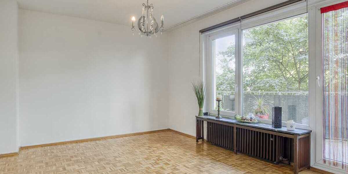 Zentral gelegene 3-Zimmer-Wohnung mit Balkon in gepflegtem 4-Parteienhaus 3 zimmer