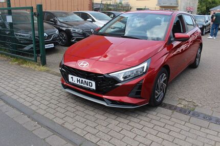 Hyundai i20 16.000 km 18.445 &euro; Duisburg 47139