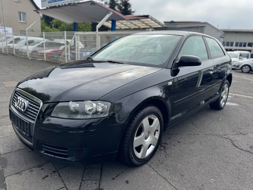 Audi A3 199.990 km 1.990 € Köln 51109