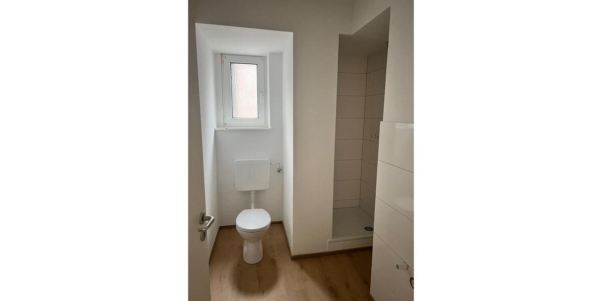 Sanierte 2 ZKDB ab sofort 2 zimmer
