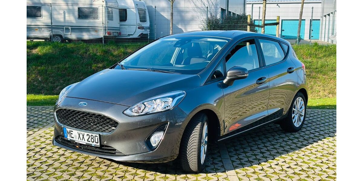 Ford Fiesta 82.000 km 9.500 &euro; Hilden 40721