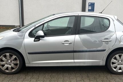 Peugeot 207 201.060 km 1.000 € Mönchengladbach 41061
