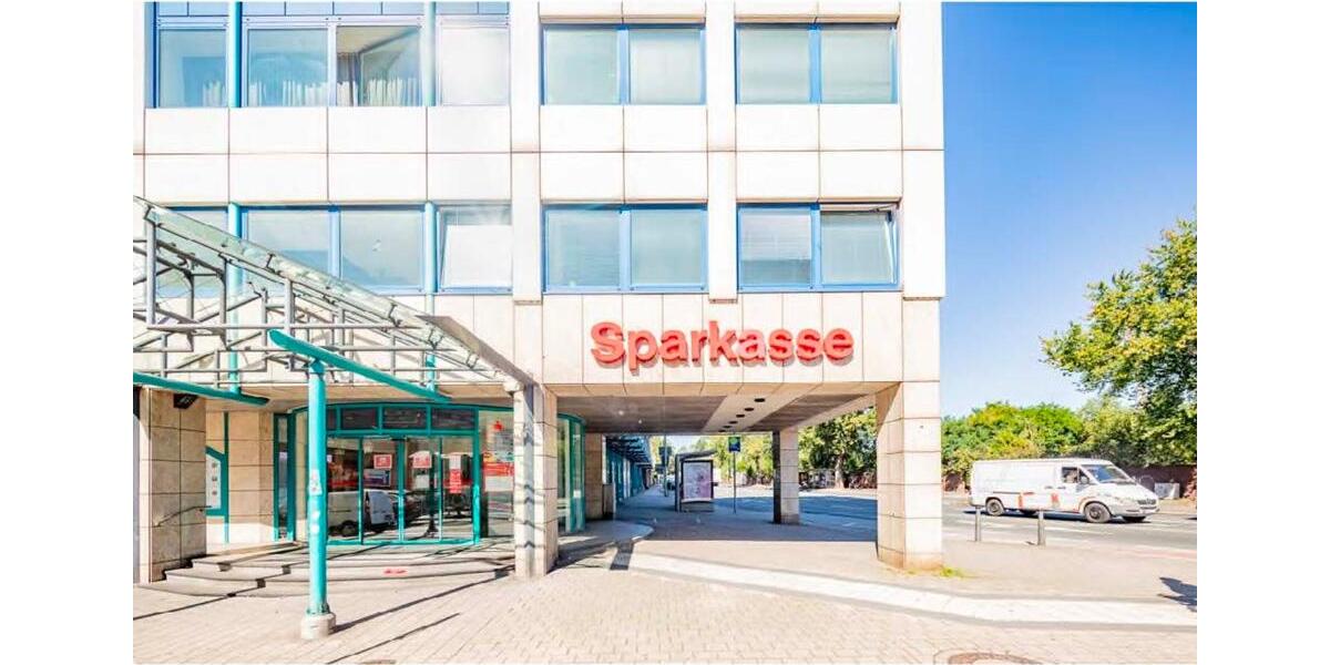 Volleingereichtete Büro- Ladenlokaleinheit zimmer