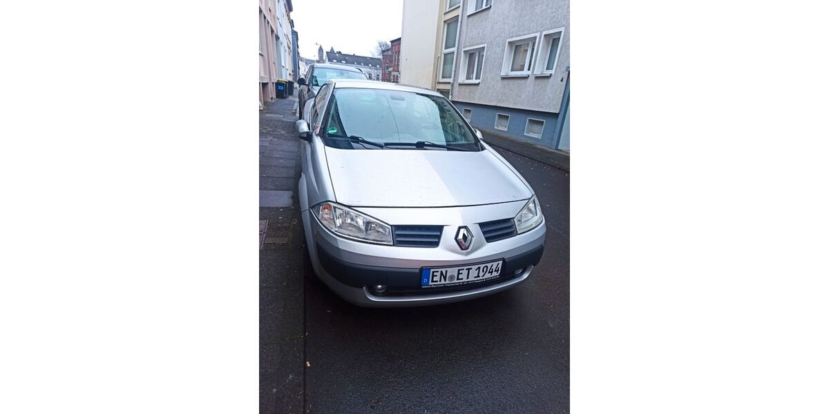 Renault Megane 85.600 km 3.100 &euro; Wuppertal - Barmen 42275