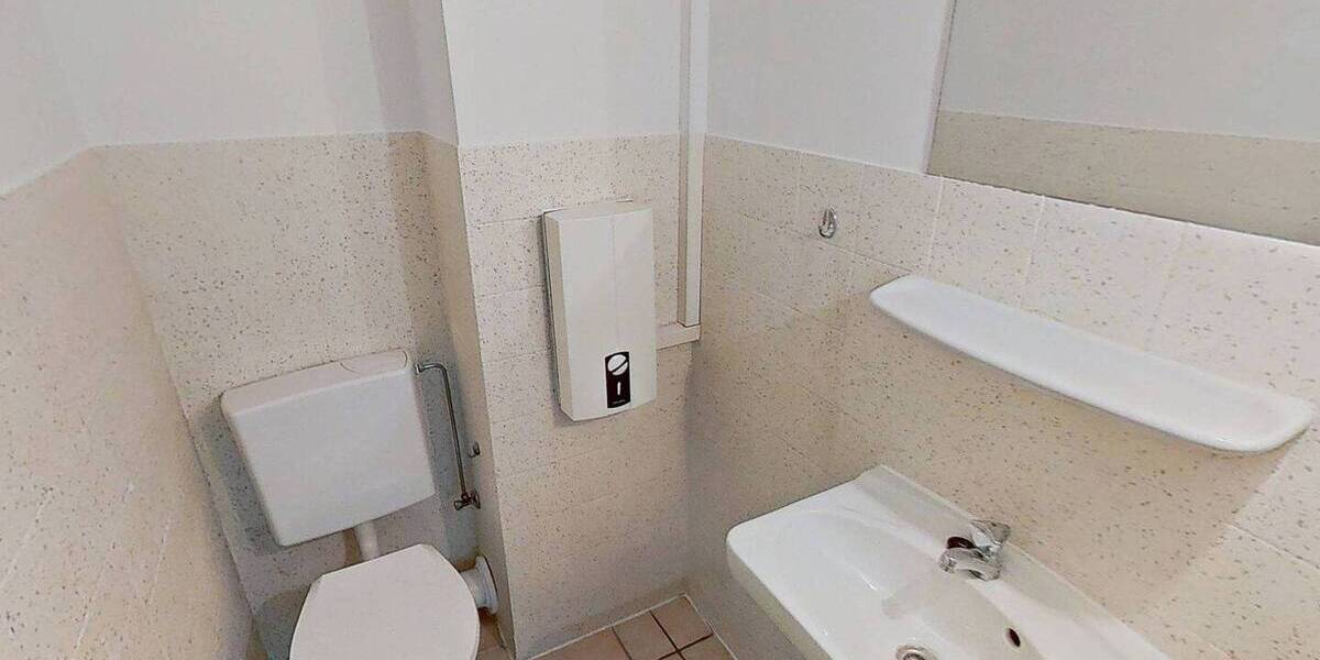 Etagenwohnung Duisburg Neumühl - 3 Zimmer, 81 m&sup2;, 599&euro; | Angebot:26920203