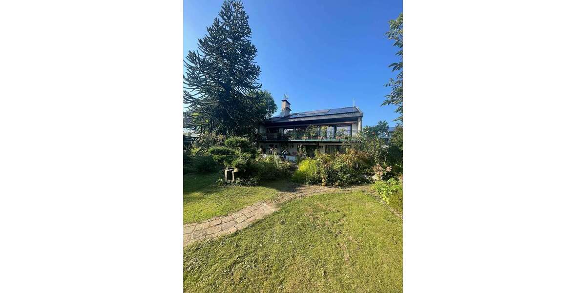 Haus zum Kaufen in Leichlingen 889.000 € 252 m² 5 zimmer