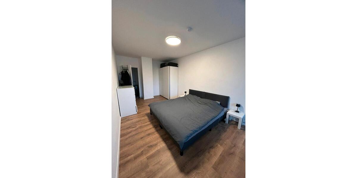 Etagenwohnung Langenfeld (Rheinland) - 5 Zimmer, 115 m&sup2;, 1.380&euro; | Angebot:25796052