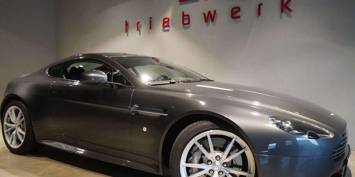 Aston Martin V8 33.000 km 74.941 &euro; Duisburg 47228