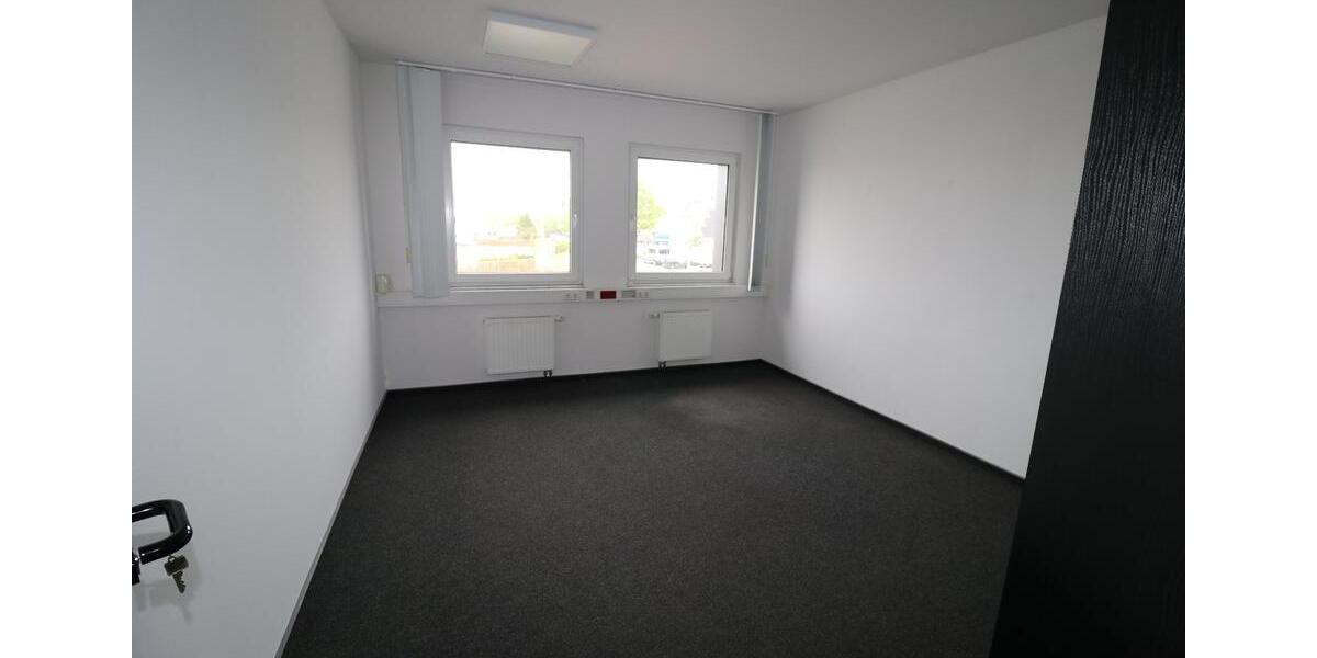 Gewerbeobjekt Langenfeld (Rheinland) - 1.800&euro; | Angebot:26307519