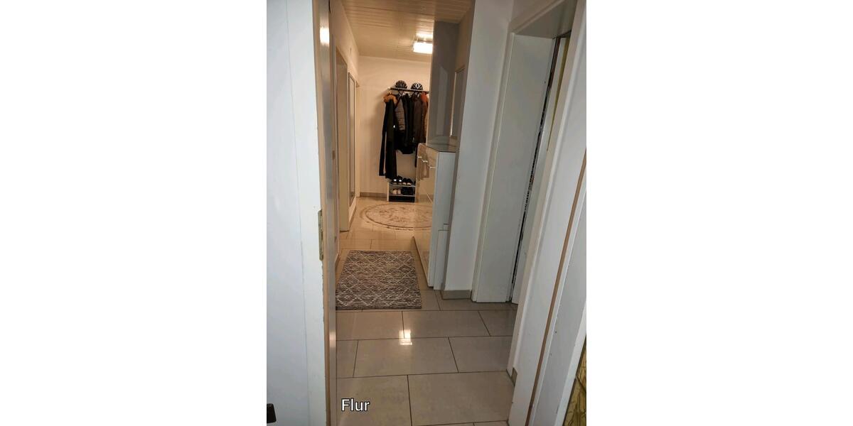 Etagenwohnung Remscheid Reinshagen - 4 Zimmer, 84 m&sup2;, 180.000&euro; | Angebot:24980634