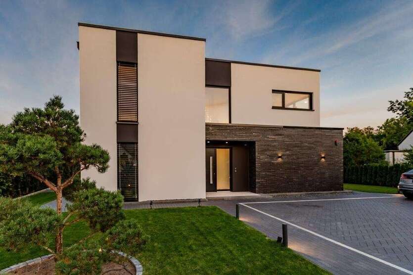 Haus zum Kaufen in Köln 1.880.000 € 169 m²