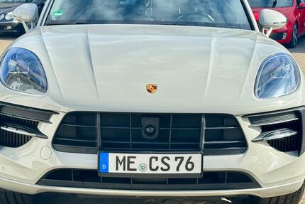 Porsche Macan 120.000 km 49.900 &euro; Düsseldorf 40599