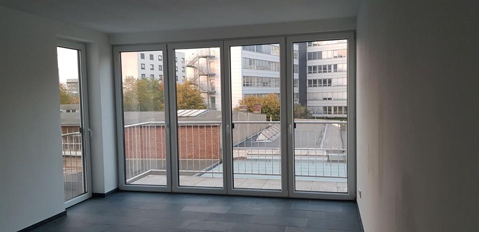 Etagenwohnung Düsseldorf Stadtbezirk 6 - 2 Zimmer, 80 m&sup2;, 1.200&euro; | Angebot:26413512