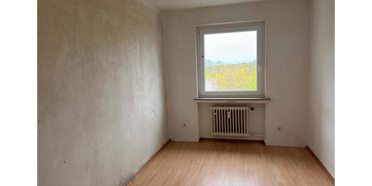 Etagenwohnung Solingen Wald - 4 Zimmer, 85 m&sup2;, 591&euro; | Angebot:26210966