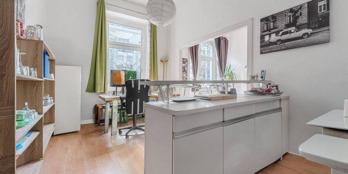 Etagenwohnung Düsseldorf Friedrichstadt - 1 Zimmer, 38 m&sup2;, 495&euro; | Angebot:26359105
