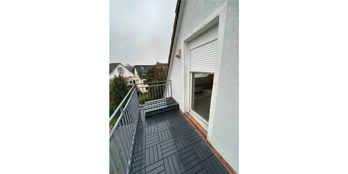 Dachgeschoßwohnung Düsseldorf Stadtbezirk 8 - 1 Zimmer, 30 m&sup2;, 750&euro; | Angebot:25646351