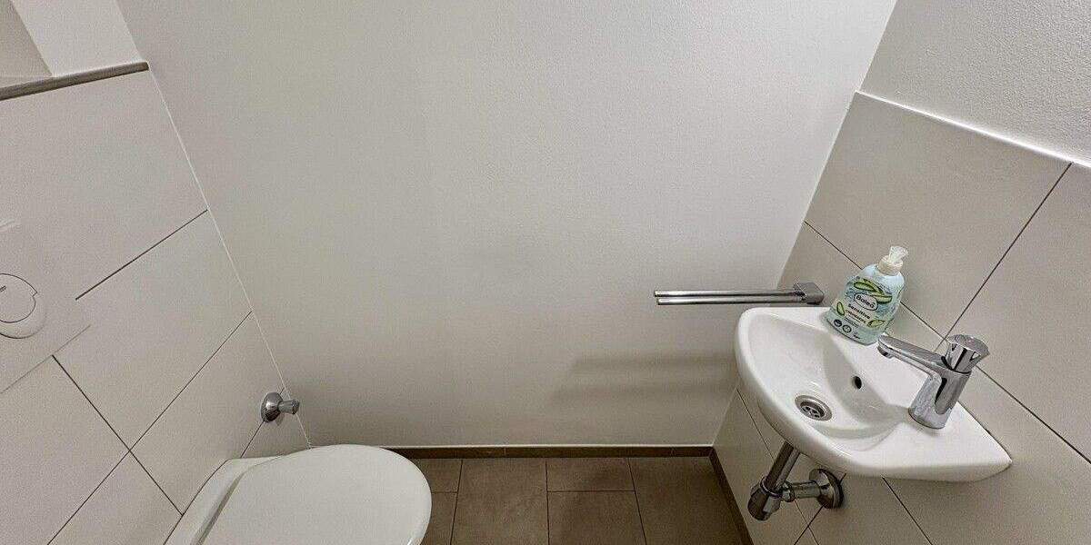 Gemütliche 3-Zimmer-Wohnung mit Balkon in zentraler Lage von Krefeld-Hüls 3 zimmer