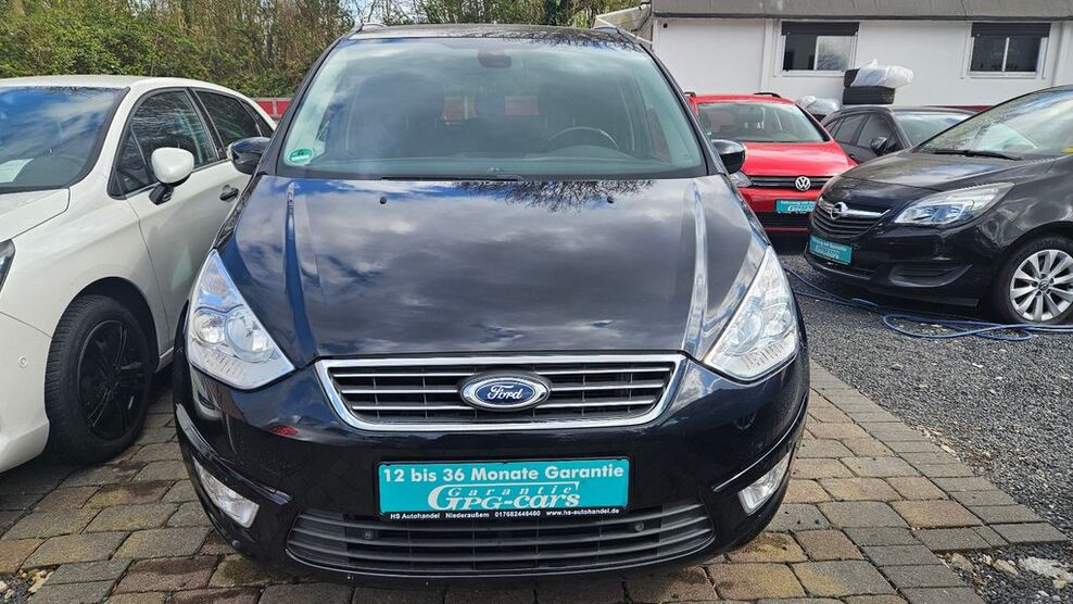 Ford Galaxy 152.704 km 10.800 € Bergheim-Niederaußem 50129