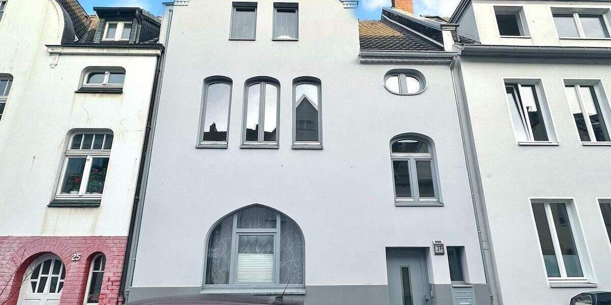 Mehrfamilienhaus, Wohnhaus Düsseldorf Heerdt - 6 Zimmer, 165 m&sup2;, 889.000&euro; | Angebot:25736814