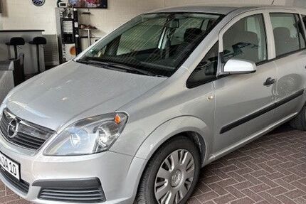 Opel Zafira 101.150 km 5.950 &euro; Moers 47441
