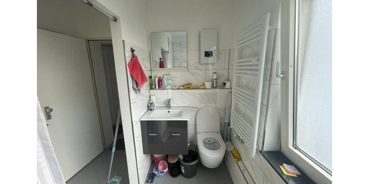 Etagenwohnung Düsseldorf Pempelfort - 1 Zimmer, 23 m&sup2;, 500&euro; | Angebot:25538419