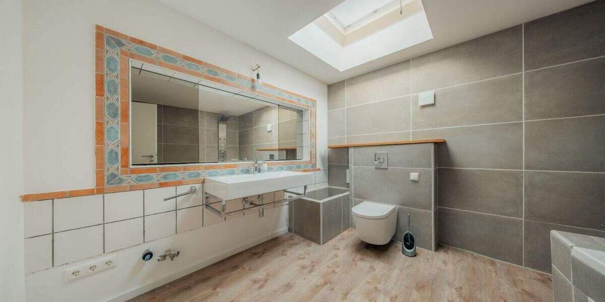 Einfamilienhaus Langenfeld (Rheinland) Reusrath - 8 Zimmer, 207 m&sup2;, 729.000&euro; | Angebot:25777923