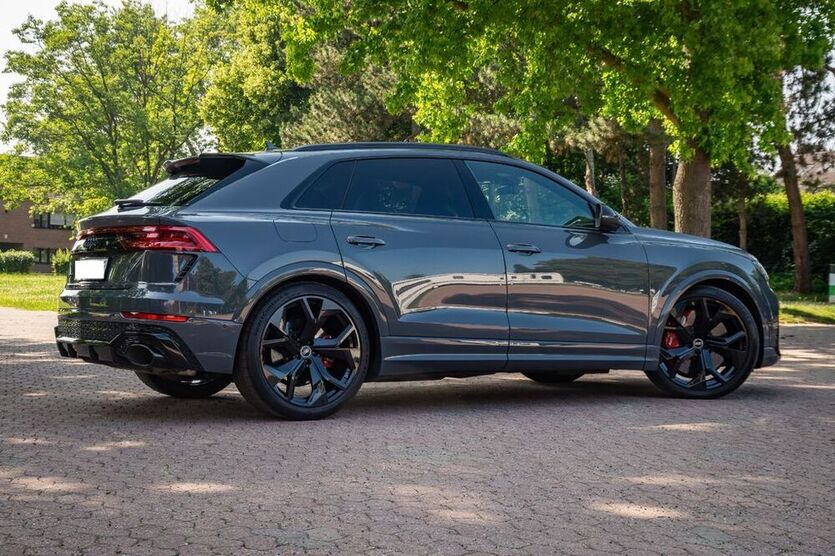 RSQ8