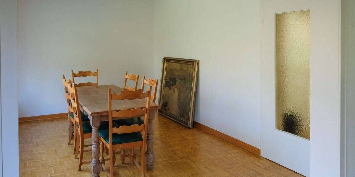 Einfamilienhaus Düsseldorf Wittlaer - 9 Zimmer, 264 m&sup2;, 1.190.000&euro; | Angebot:26815926