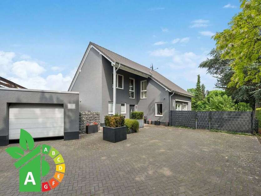 Haus zum Kaufen in Grevenbroich 769.000 € 206.6 m²