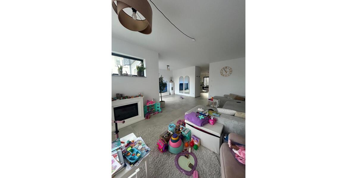 Doppelhaushälfte Mettmann - 4 Zimmer, 135 m&sup2;, 2.250&euro; | Angebot:26268365