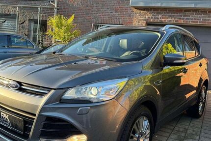 Ford Kuga 160.000 km 6.500 &euro; Solingen 42651