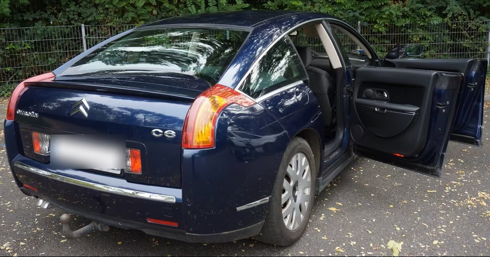 Citroen C6 259.200 km 3.900 &euro; Düsseldorf 40213