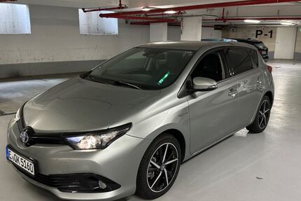 Toyota Auris 57.900 km 15.750 € Essen 45143