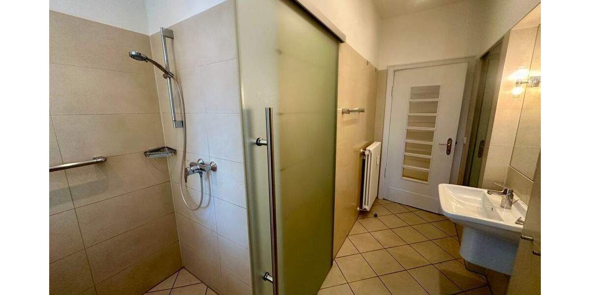 Mehrfamilienhaus, Wohnhaus Krefeld Cracau - 1 Zimmer, 496 m&sup2;, 1.650.000&euro; | Angebot:25266744