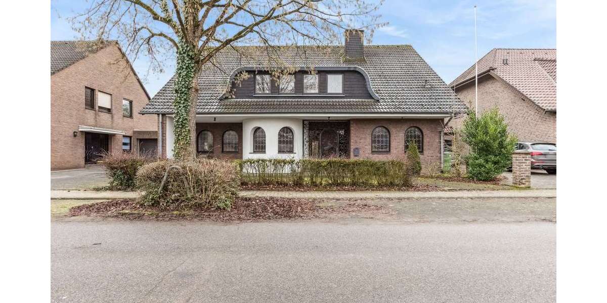 Einfamilienhaus Dormagen-Nievenheim Nievenheim - 6 Zimmer, 262 m&sup2;, 935.000&euro; | Angebot:24892473