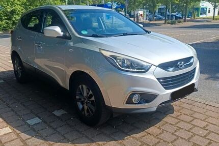 Hyundai TUCSON 107.000 km 8.500 &euro; Grevenbroich 41515