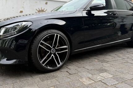 Mercedes-Benz C 180 291.221 km 9.990 &euro; Neukirchen-Vluyn 47506