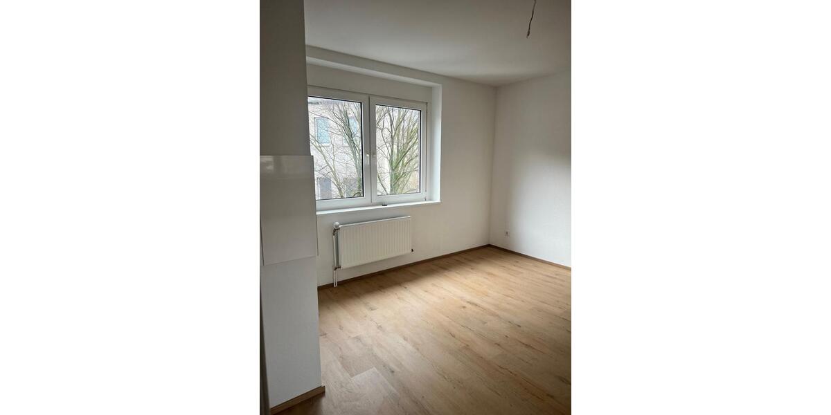 Sanierte 2 ZKDB ab sofort 2 zimmer