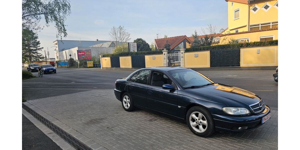 Opel Omega 127.500 km 2.500 &euro; DÜSSELDORF 40231